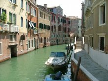 Венецианский канал / ------