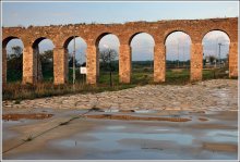 Римский водопровод / возле амфитеатра