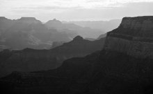 A morning @ Yavapai Point. / A recent study places the origins of the canyon beginning some 17 million years ago.
Grand Canyon NP, Arizona.
http://twitpic.com/1a8ilj
© Alena Romanenko.