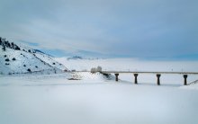 утро-светло / Всё- та же Америка. Мост через  горное озерцо.