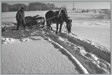 Зимняя пахота... / Сибирская деревенька зимой...