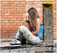 Девушка с кофе / Есть женщины не только в русских, но и в белорусских селеньях!