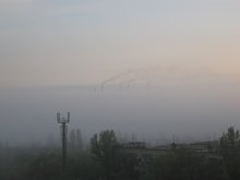 Титаник / Алюминиевый завод в утреннем тумане
