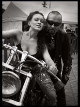 Harley V / ***