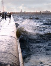 январьский шторм на  Неве / 10 января 2007г.