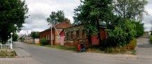 Старая улица / Улица Кутузова в Витебске, бывшая Кривая :)  На улице сохранилось несколько домов 19 века. Сегодня.