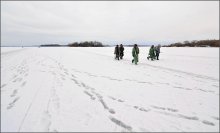 Марш  победителей / водушевленные,радостные,отдохнувшие,...