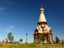 Церковь в Варзуге / Церковь в Варзуге