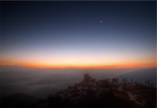 ГРАНЬ / раннее утро высота 2500 метров. Непал