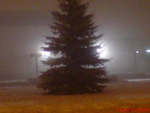 Fog &quot;  Fog is a term for a cloud in contact with the ground&quot; / Хоть глаз выколи....