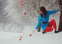 яблоки на снегу / модель Яна