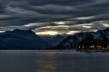 Вечером, на озере / HDR, Oloneo Photo Engine. 7 Фотографий