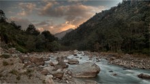 вечер в горах / непал