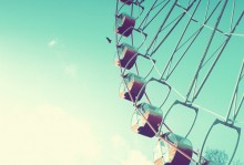 Ferris Wheel / -----