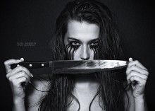 I will kill you silently.(с) / Ножик конечно не тот который хотелось бы видеть в кадре...)