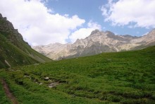 зеленая страна камней / Кавказ,2010 г.