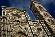 Distorsione architettonica / La Cattedrale di Santa Maria del Fiore)