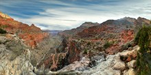 тропами Большого Каньона / http://www.grand.canyon.national-park.com/
путь до обзорной точки у реки Колорадо туда и обратно более 20 км, перепад высот до 1800м, наверху лежал снег, внизу было +24 С