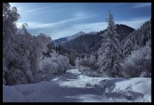 Дорога в горы / _________