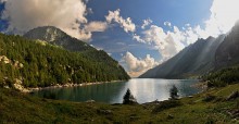 Agaro / Agaro озера, Италия