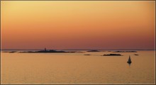 Вечерняя прогулка / Майский закат в шведских балтийских водах
