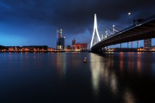 Lights of Rotterdam / Роттердам - один самых больших портов Европы, центр города, вид на роттердамский мост.