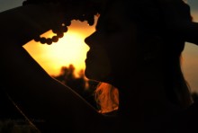 born at sunset... / закат, легкое тепло, последние лучи солнца, таинственность, женственность, изящество