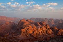 Утро в Синайских горах / Вид на Синайские горы с вершины горы Хореб (гора Моисея)