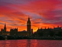 Лондон в &quot;огне&quot; / Случайный снимок вечернего Лондона