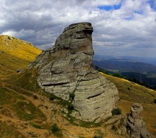 Сфинкс / Одна из скал вблизи вершины Южного Демерджи. Крым. Конец августа
