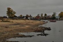 Берег реки Кубены / Вологодская область, Сокольский район, посёлок Устье