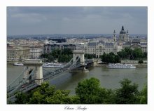 Chain Bridge / ***