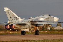 на взлет / Взлет фронтового бомбардировщика Су-24М