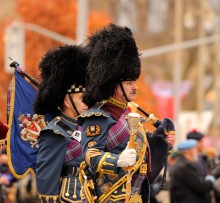 Remembrance Day 2011.11.11 / Ottawa
День Памяти посвящен памяти солдатам, погибшим во время Первой мировой войны. ...теперь эта Память распространяется на погибших военнослужащих вне зависимости на какой войне они погибли...