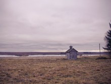 Одиночество / Иначе не придумать название одинокому строению среди беларусской равнины...