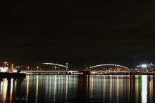 Экономия электроэнергии / Новая подсветка моста Петра Великого.
