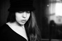 портрет девушки в шляпке / фотопортрет одной девушки
2009
Санкт-Петербург