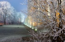 Зимняя сказка / Рассвет на острове Кнайпхоф, у Кафедрального собора, в центре Калининграда.