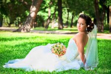 Bride on the green / Из прошлых свадеб