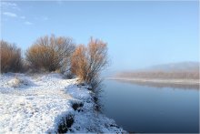 Снежное утро... / Забайкалье, октябрь, река Онон...