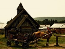 Лошадка в Тальцах / Музей деревянного зодчества Тальцы расположен на 47 километре Байкальского тракта, недалеко от города Иркутска. Летом 2011 года я ездил туда специально что бы отснять всё самое интересное и красивое.
