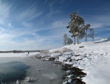зимнее настроение / 2 апреля. Озеро Свято. Удивительные погодные условия для этого времени года в нашей местности. Зима вернулась на один день, даже на пол дня. Весь снег на деревьях к обеду растаял.