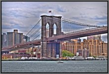 Бруклинский мост / Снято с берега Ист Ривер