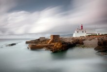 The World / Один из маяков в Португалии.Cabo Raso