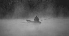 В утреннем тумане. / Утренняя рыбалка на реке Южный Буг в селе Мигея.