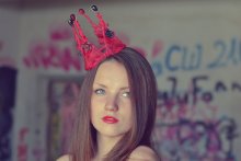 RedCrown / ***