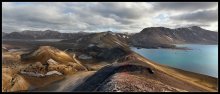 Плато Landmannalaugar / Снято с края старого кратера вулкана,
в центре этого кратера-еще один кратер,поменьше.....
панорама 4 кадра.