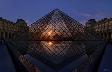 Chronique du Louvre / август, Париж, Лувр, вечер был сказочно красив (http://bit.ly/xVWTab)