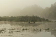 В ожидании / Утренняя рыбалка на реке Южный Буг. В районе села Грушевка.