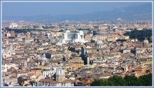 Рим - Вечный город / Снимок сделан в августе 2012 года в Риме (Италия) с купола Кафедрального собора Святого Петра в Ватикане.